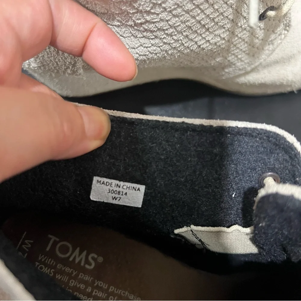 Toms Grey Suede Lace-Up Ankle Booties Women’s 7